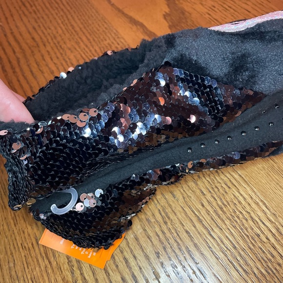 Halloween Ghost gripper sock sequence slippers - Picture 8 of 9